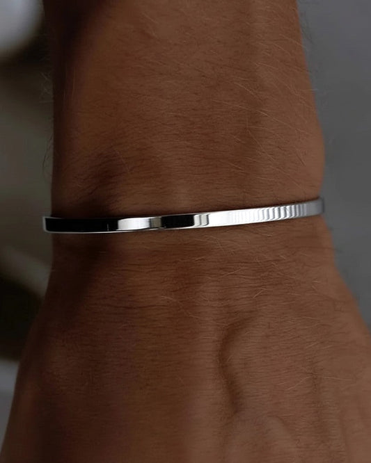 Minimal Cuff