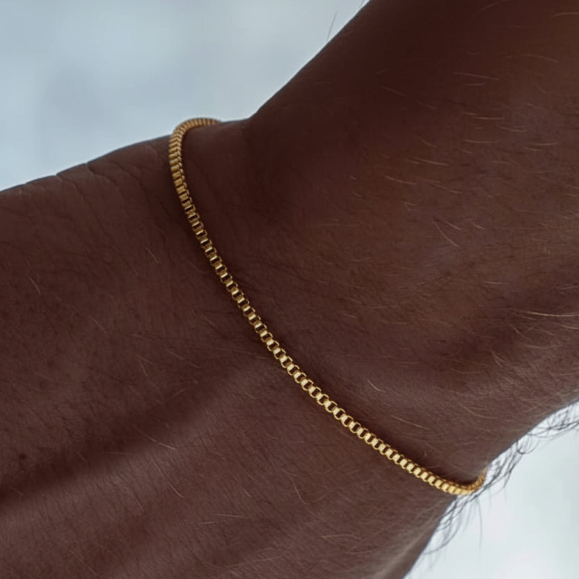 Lagacci minimal jewelry box chain bracelet