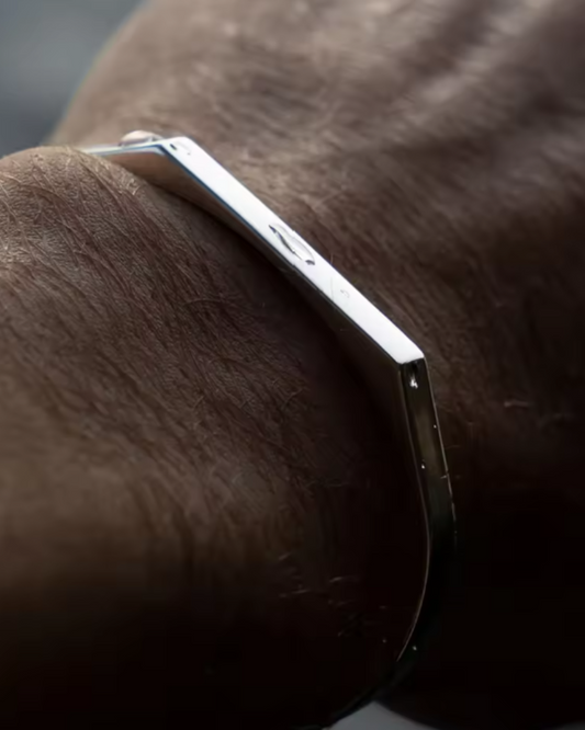 Signet Cuff – Lagacci Minimal Jewelry