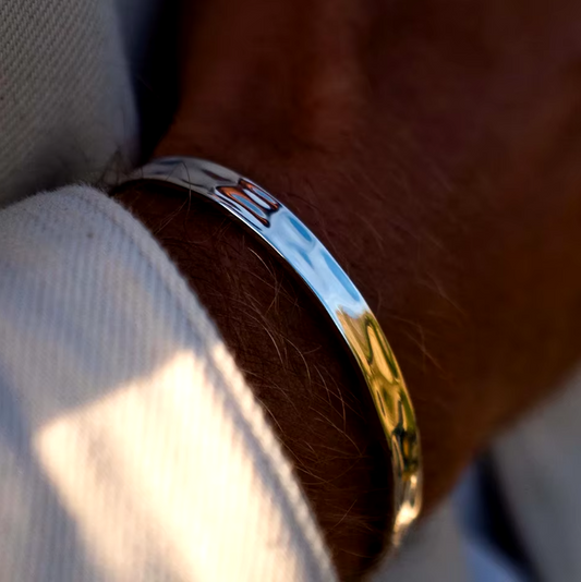 Lagacci minimal jewelry unisize stripe cuff