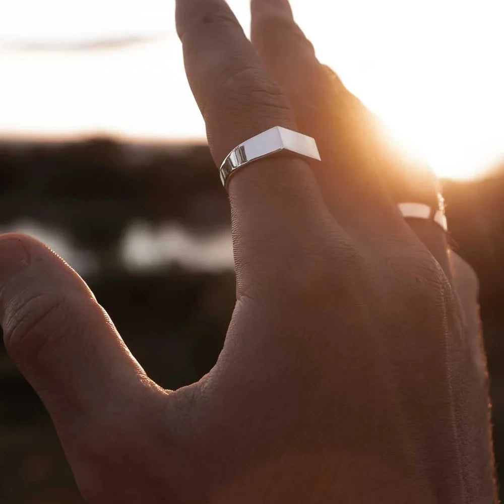 Signet Ring.