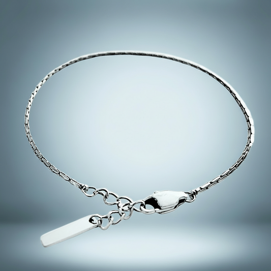 Lagacci minimal wire chain bracelet