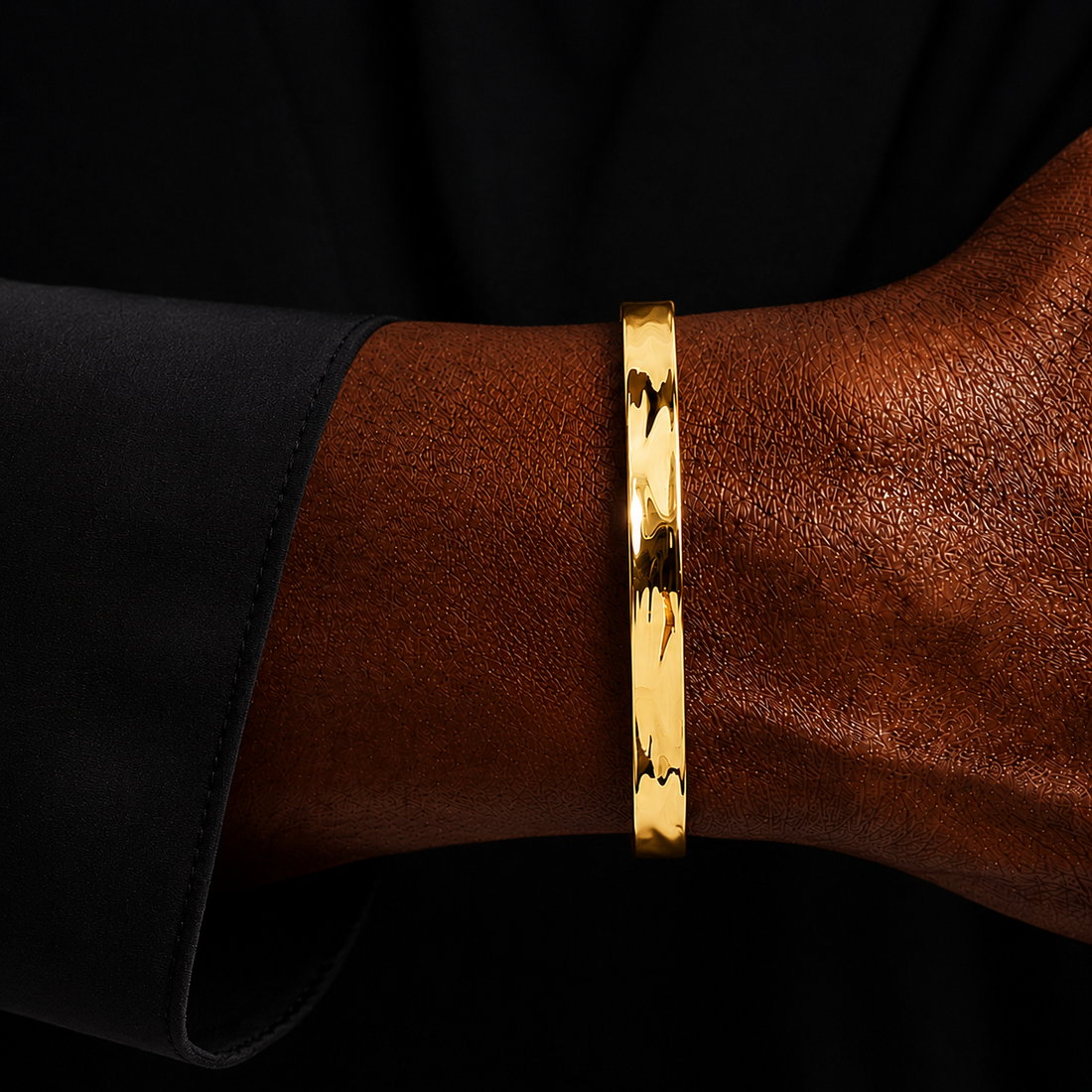 How to Style Minimalist Chain Bracelets for Every Occasion
