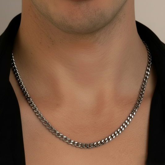 MINIMAL CUBAN NECKLACE