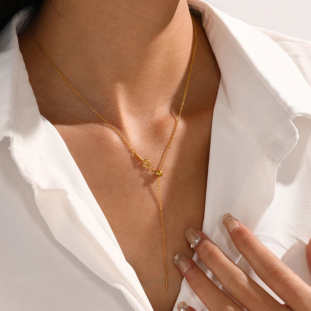 Pendant Stick Necklace
