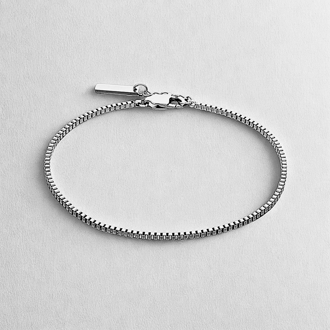 BOX CHAIN BRACELET