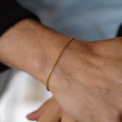 Lagacci minimal chain bracelet