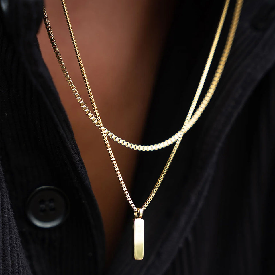 Square Pendant Necklace 1mm.