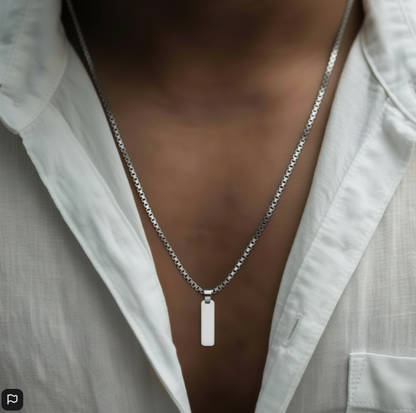 box pendant necklace