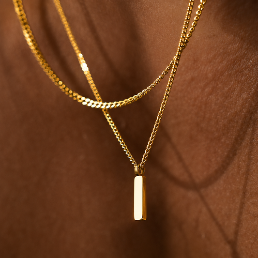 Minimal Pendant Chain Necklace