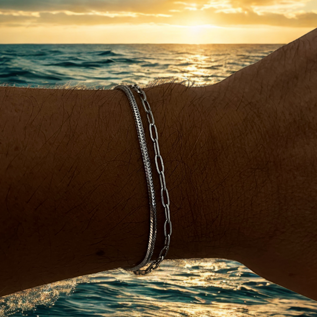 CLIP CHAIN BRACELET