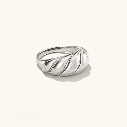 Twist Ring