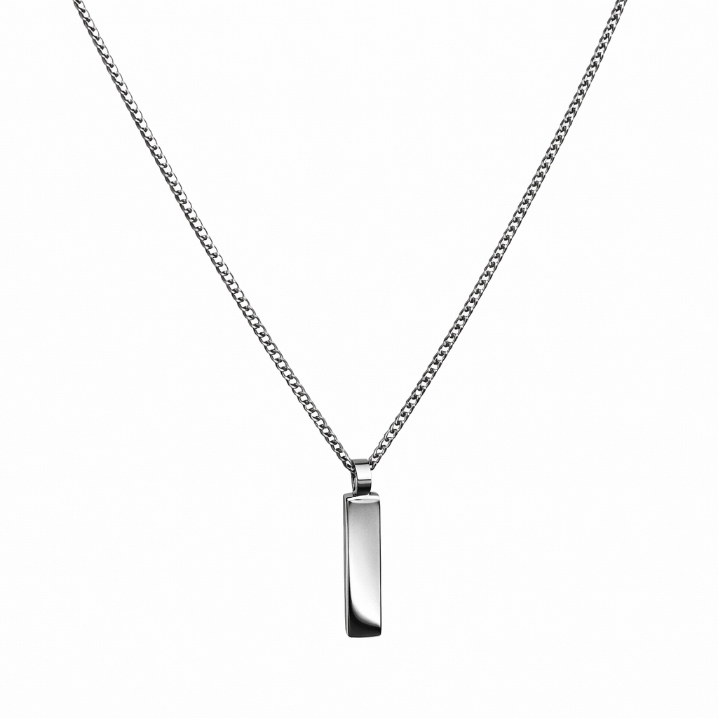 Minimal Pendant Chain Necklace
