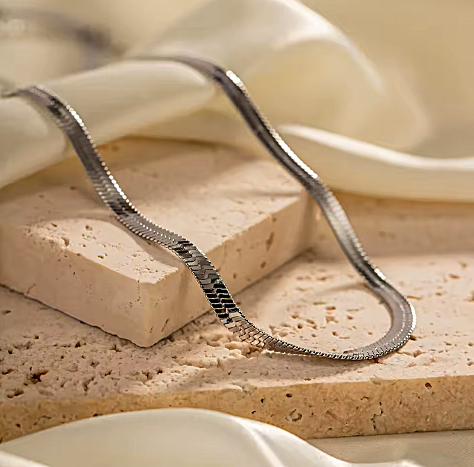 Herringbone Necklace